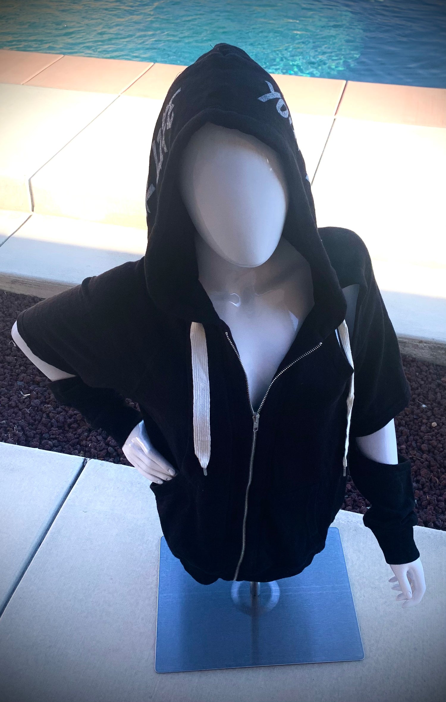 Women’s cut out zip-up hoodie - Black